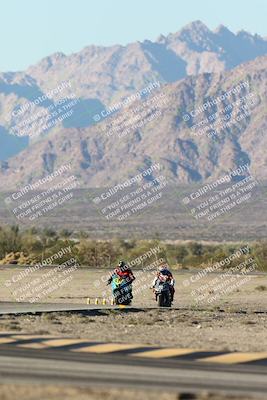 media/Dec-07-2025-CVMA (Sun) [[3e7d2de5dc]]/Race 18-Formula Twins-Formula 40 UL/